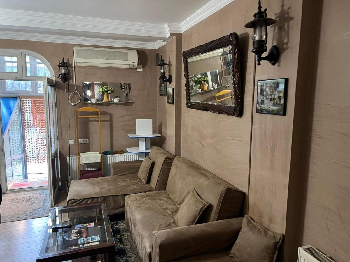 3 Room Flat In Тбилиси Экстерьер фото
