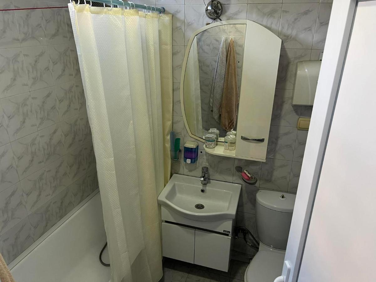 3 Room Flat In Тбилиси Экстерьер фото