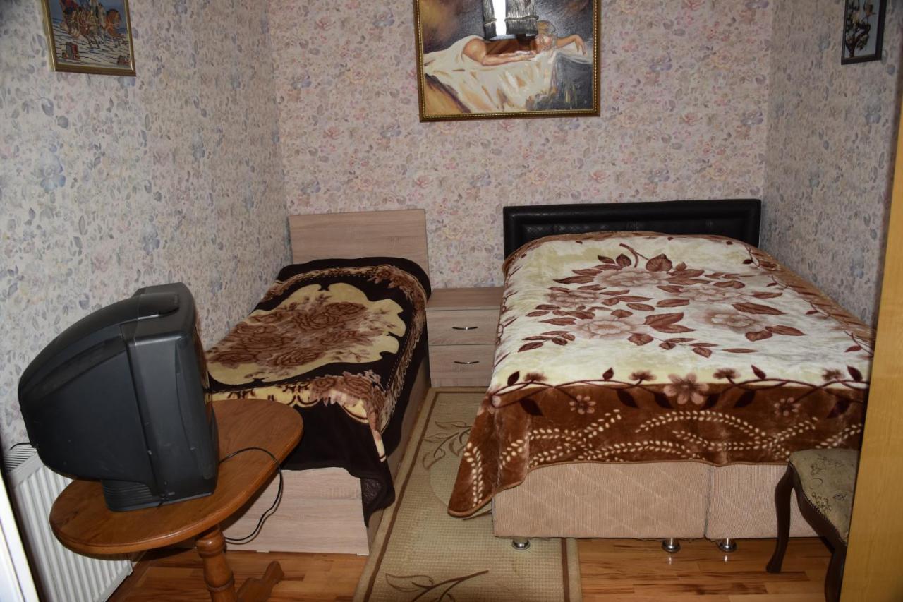 3 Room Flat In Тбилиси Экстерьер фото